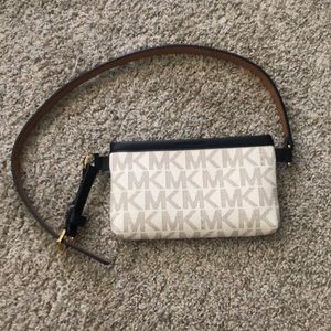 Michael Kors fanny pack belt